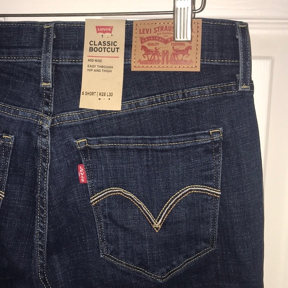 NWT Levi's Classic Boot Cut Jeans MSRP $59.50 - Picture 12 of 16